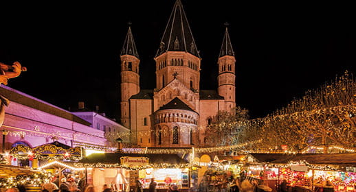 Germany, Mainz, View over the Christmas Market Germany, Mainz, View over the Christmas Market