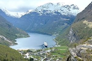 Spirit of Adventure in Geiranger